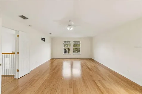 1828 Longview Lane Tarpon Springs FL 34689