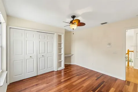 1828 Longview Lane Tarpon Springs FL 34689
