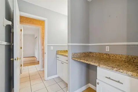 1828 Longview Lane Tarpon Springs FL 34689