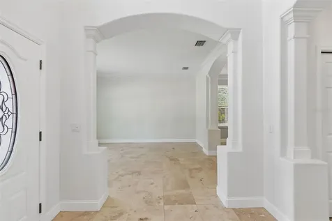 1828 Longview Lane Tarpon Springs FL 34689