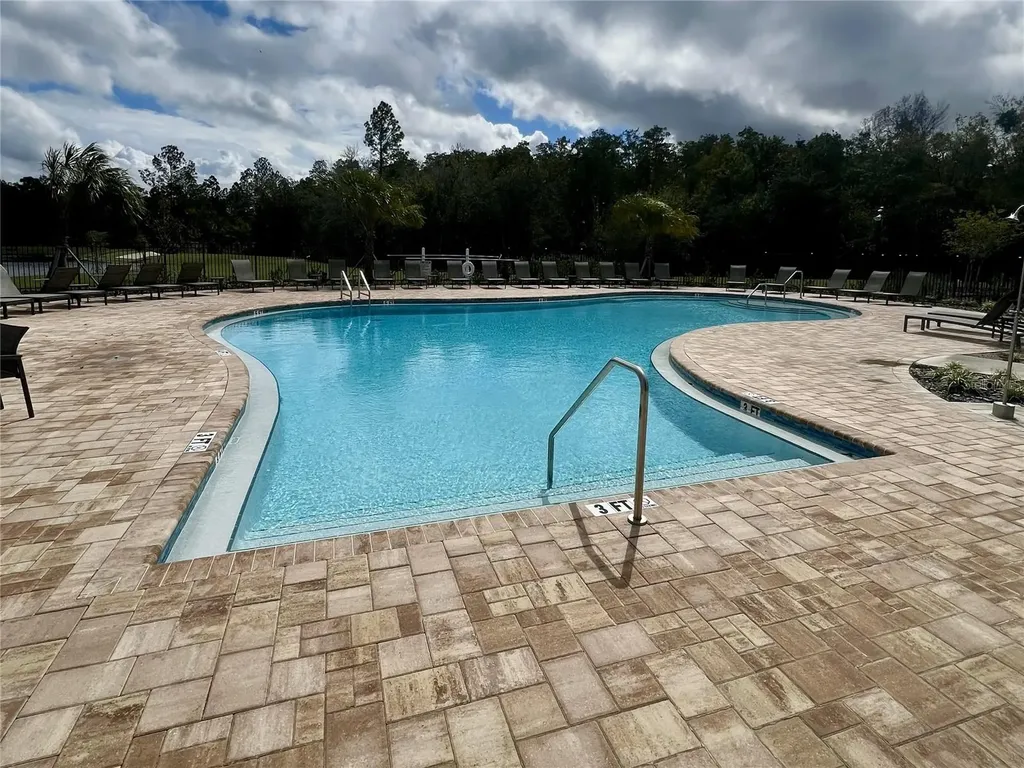 3099 Skyline Loop Kissimmee FL 34758