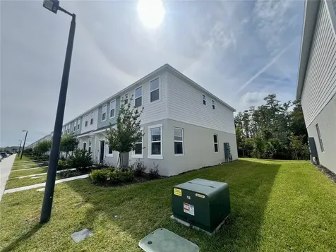 3099 Skyline Loop Kissimmee FL 34758