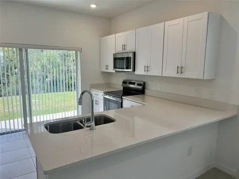 3099 Skyline Loop Kissimmee FL 34758