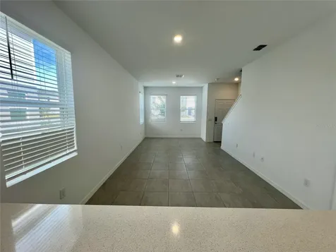 3099 Skyline Loop Kissimmee FL 34758