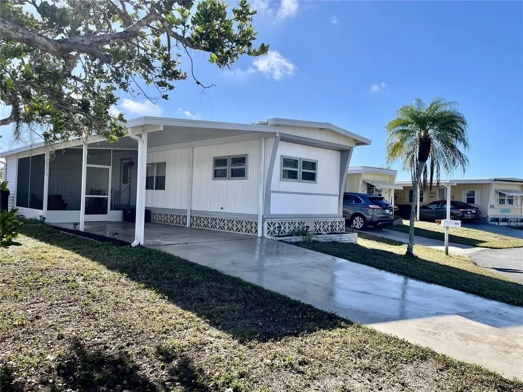 6452 Fleetwood Court North Port FL 34287
