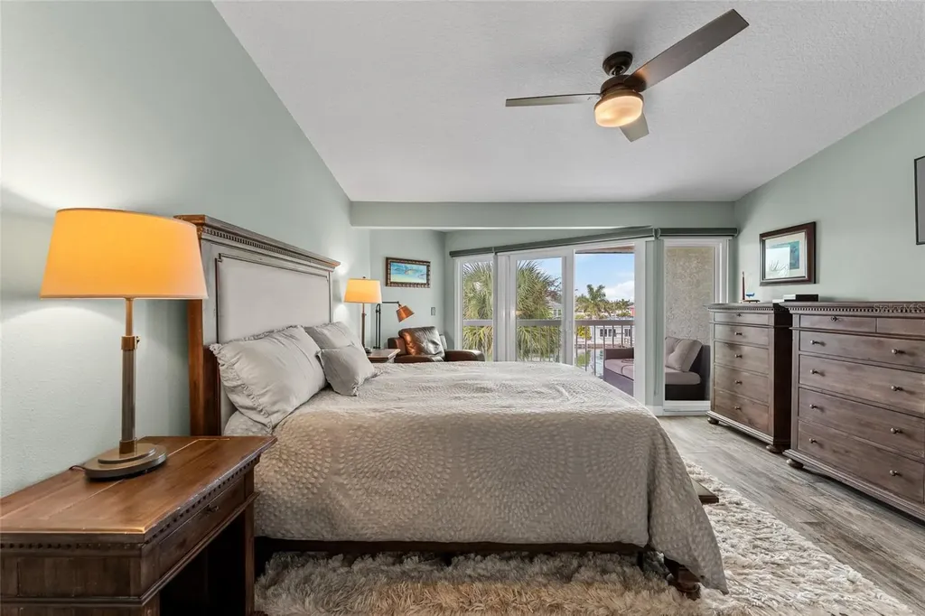 128 Marcdale Boulevard Indian Rocks Beach FL 33785