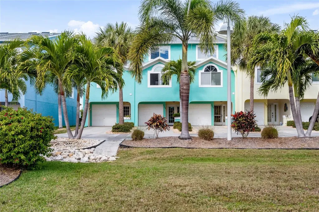 128 Marcdale Boulevard Indian Rocks Beach FL 33785