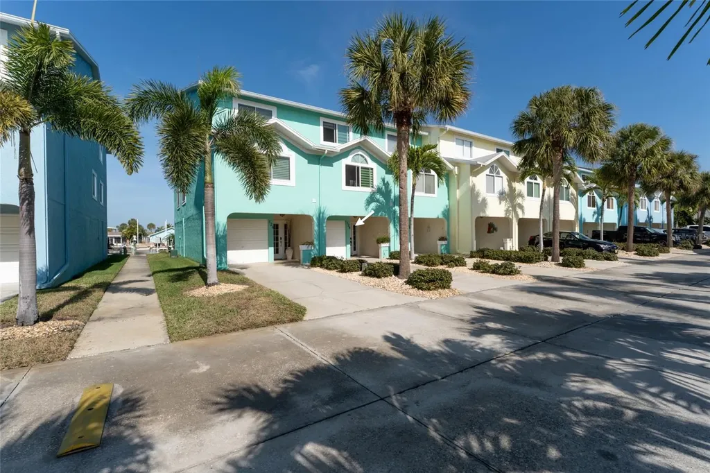 128 Marcdale Boulevard Indian Rocks Beach FL 33785