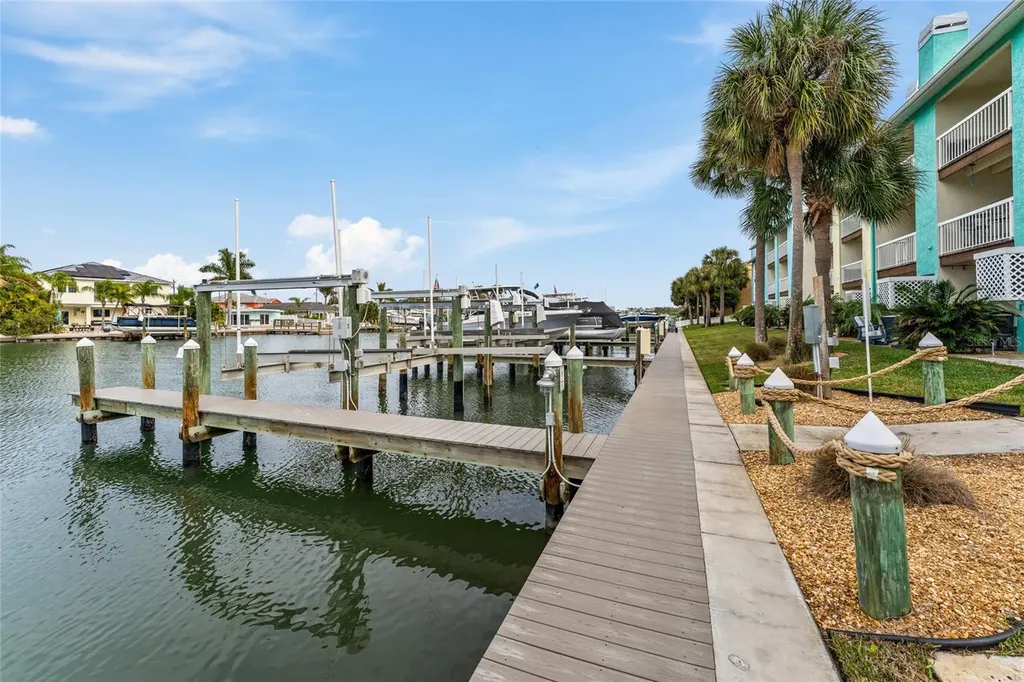 128 Marcdale Boulevard Indian Rocks Beach FL 33785