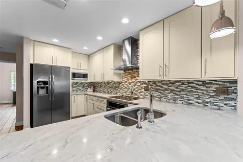 128 Marcdale Boulevard Indian Rocks Beach FL 33785