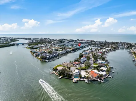128 Marcdale Boulevard Indian Rocks Beach FL 33785