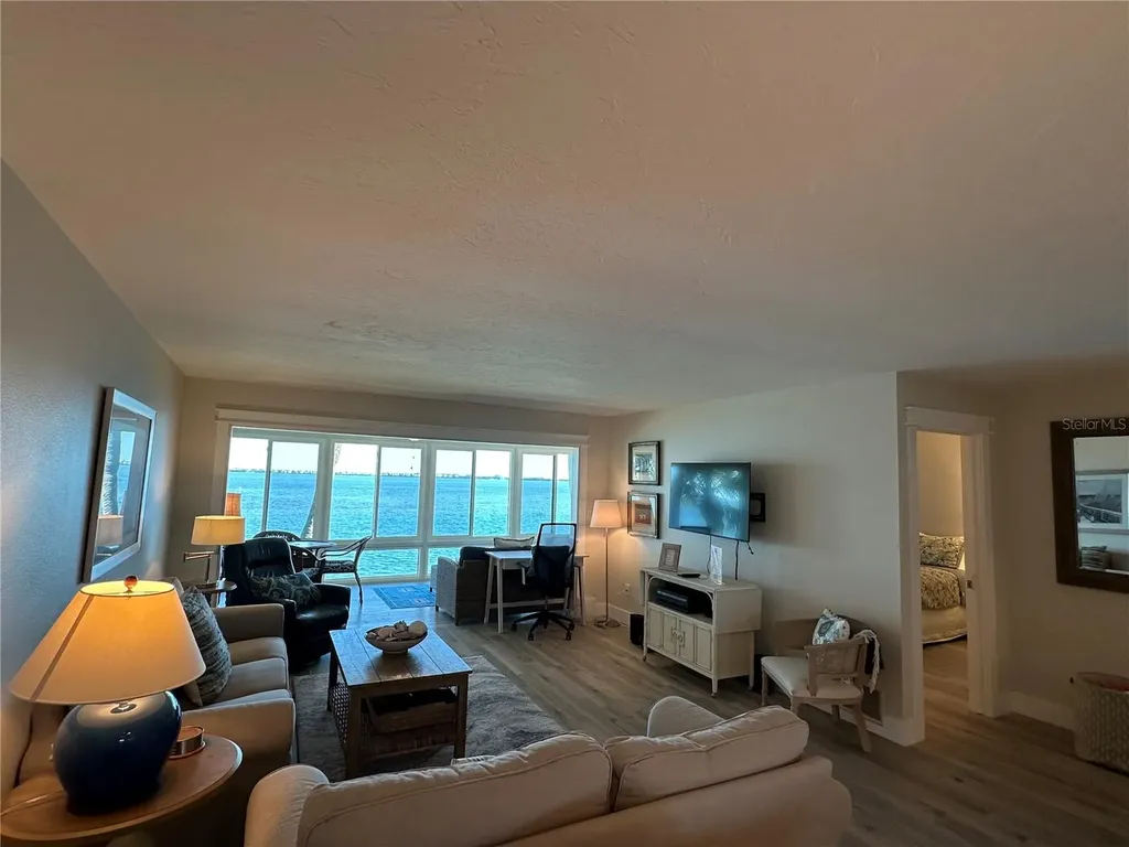 6500 Flotilla Drive Holmes Beach FL 34217