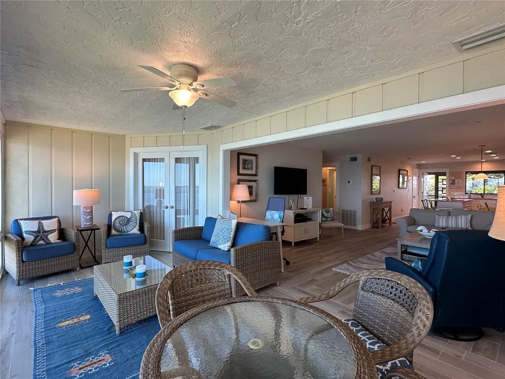 6500 Flotilla Drive Holmes Beach FL 34217