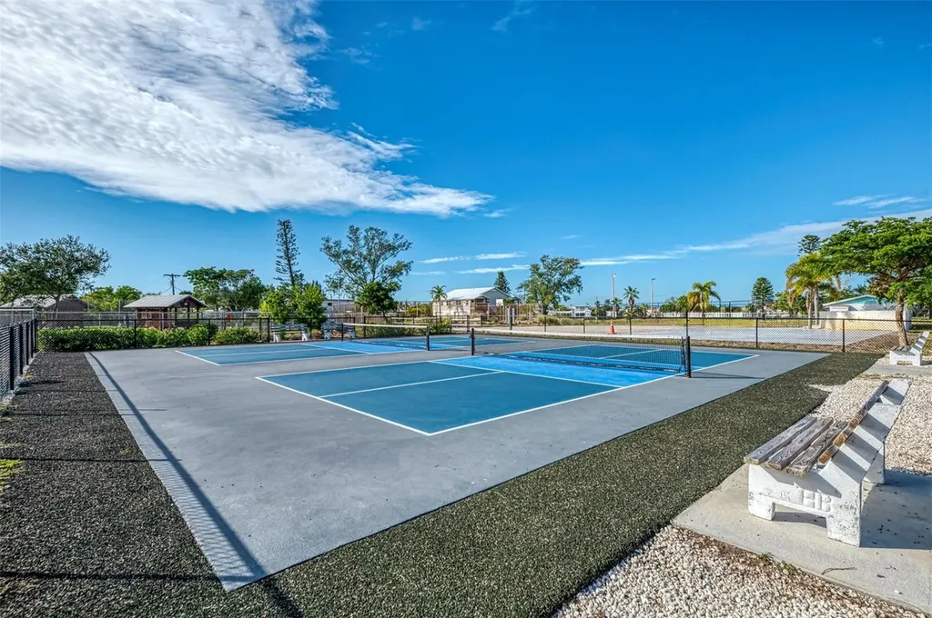 6500 Flotilla Drive Holmes Beach FL 34217