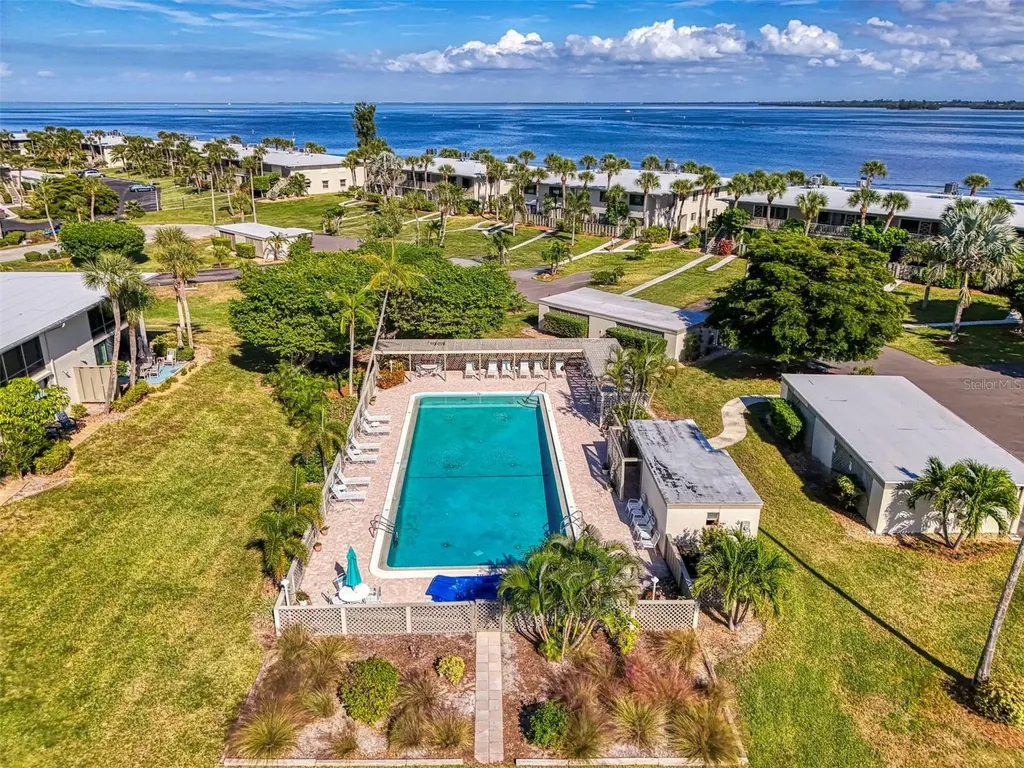 6500 Flotilla Drive Holmes Beach FL 34217