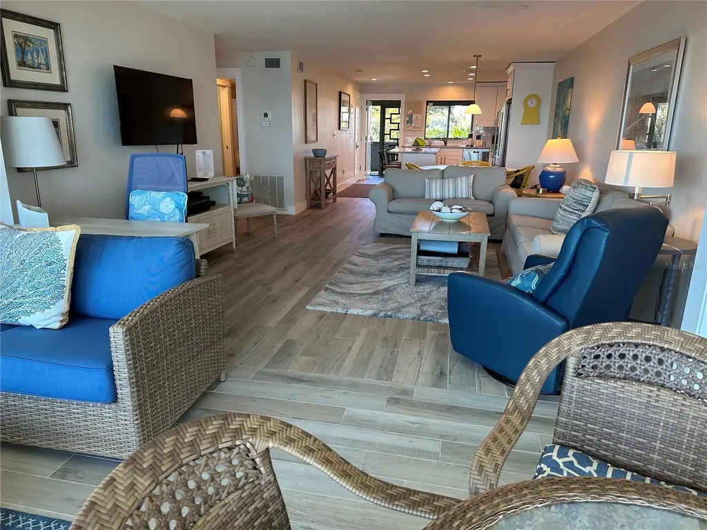 6500 Flotilla Drive Holmes Beach FL 34217