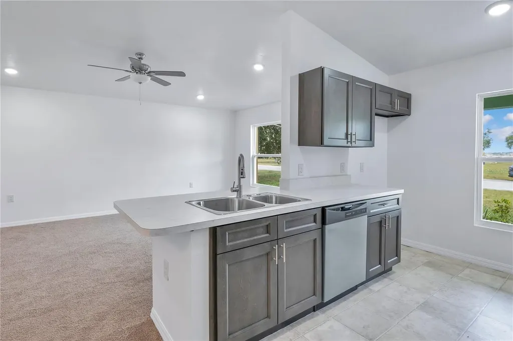 833 3rd Avenue Lake Wales FL 33859
