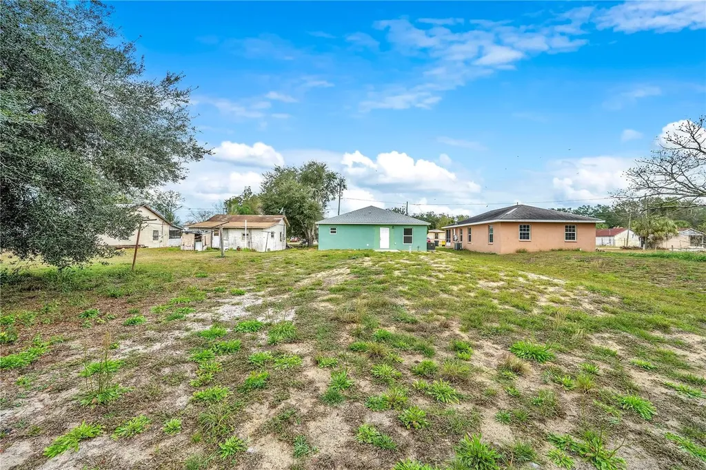 833 3rd Avenue Lake Wales FL 33859