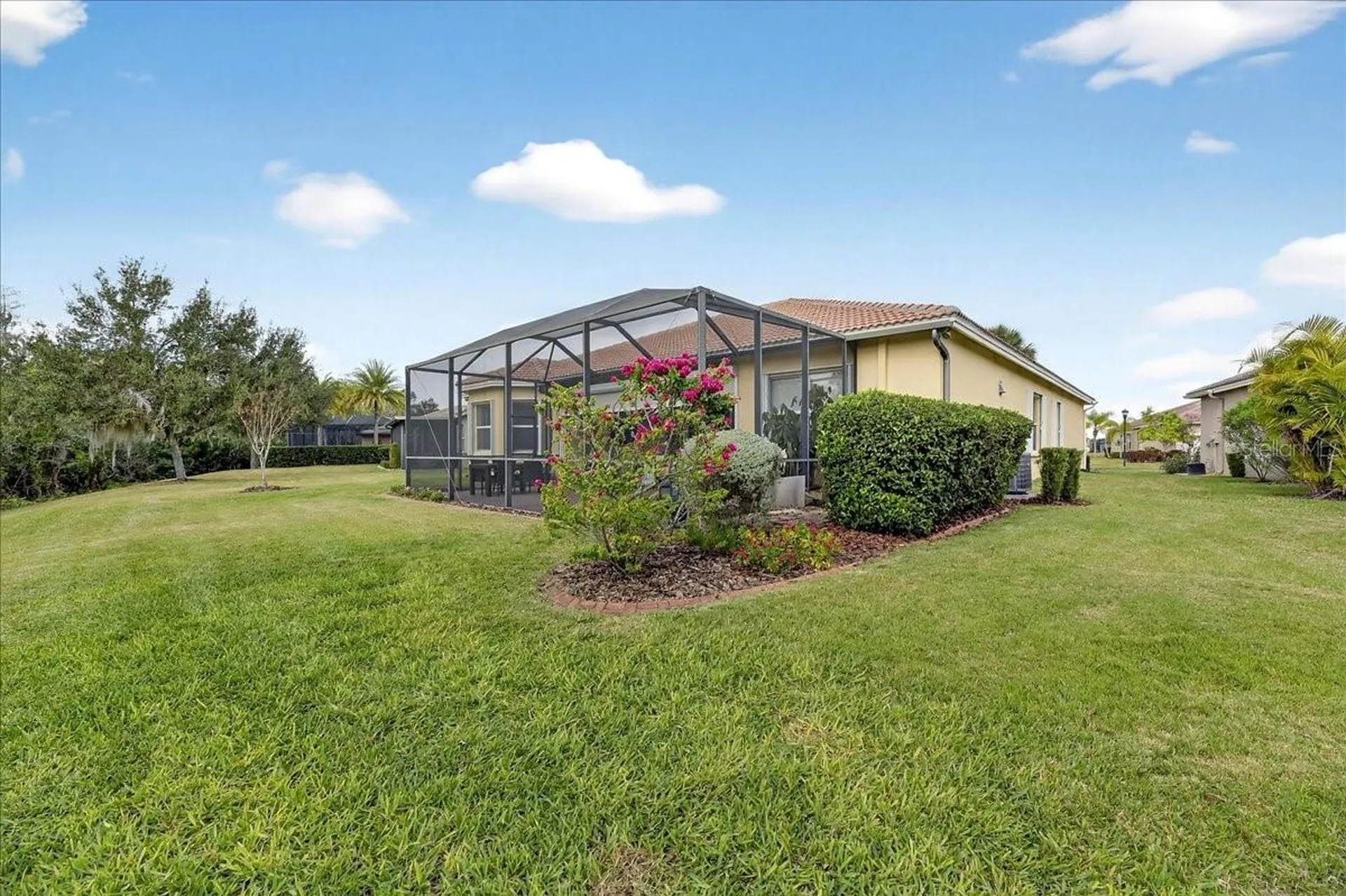 16227 Diamond Bay Drive Wimauma FL 33598