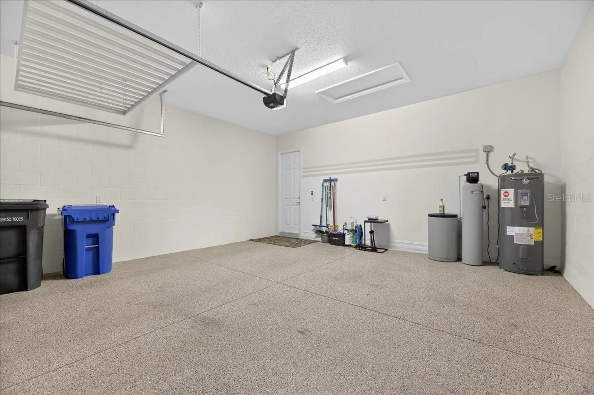 16227 Diamond Bay Drive Wimauma FL 33598