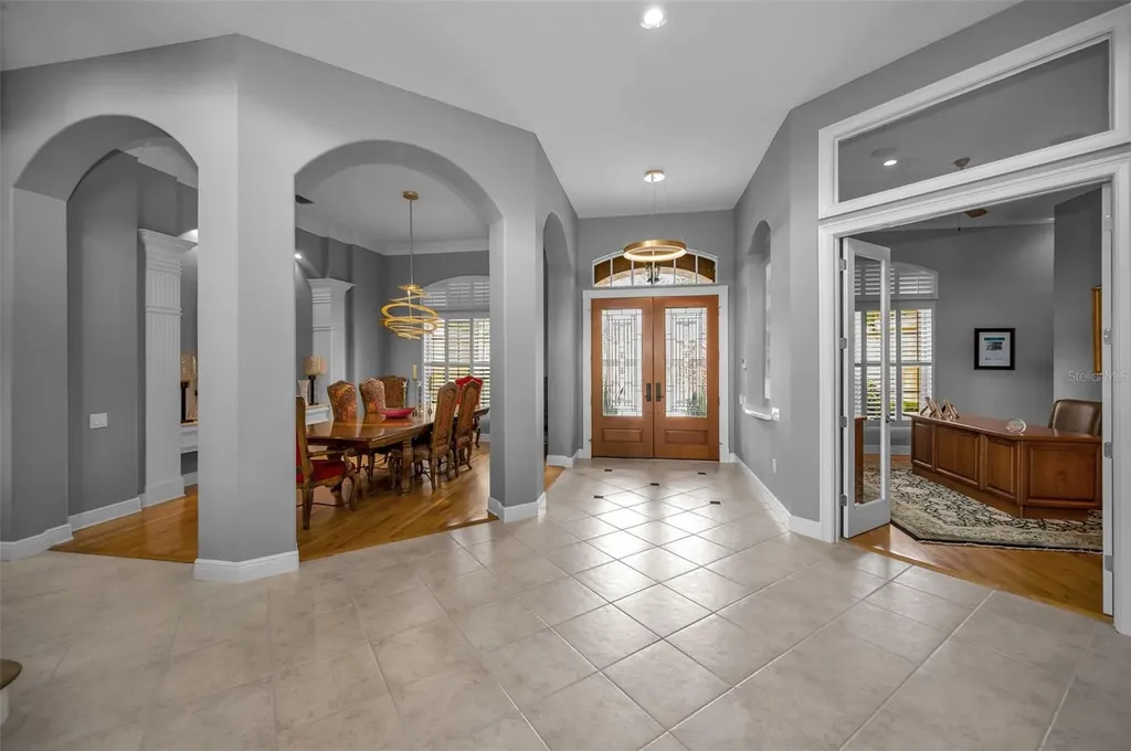 8871 Silverthorn Road Seminole FL 33777