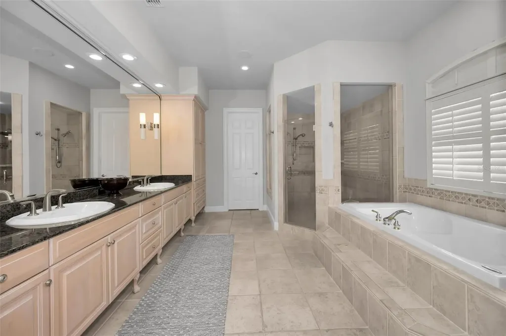 8871 Silverthorn Road Seminole FL 33777