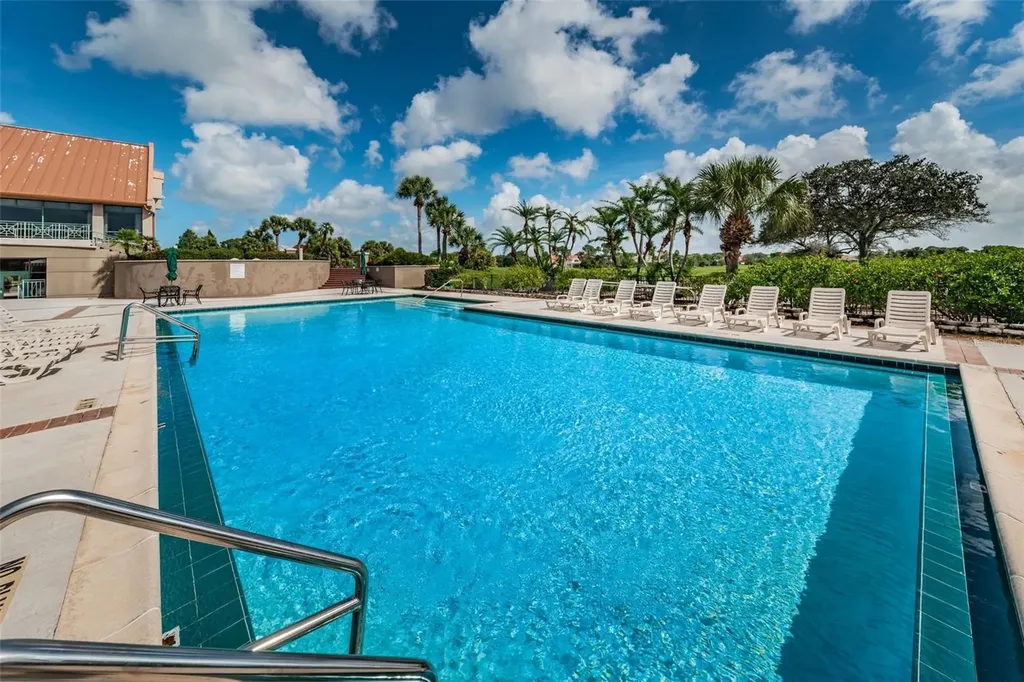 8871 Silverthorn Road Seminole FL 33777