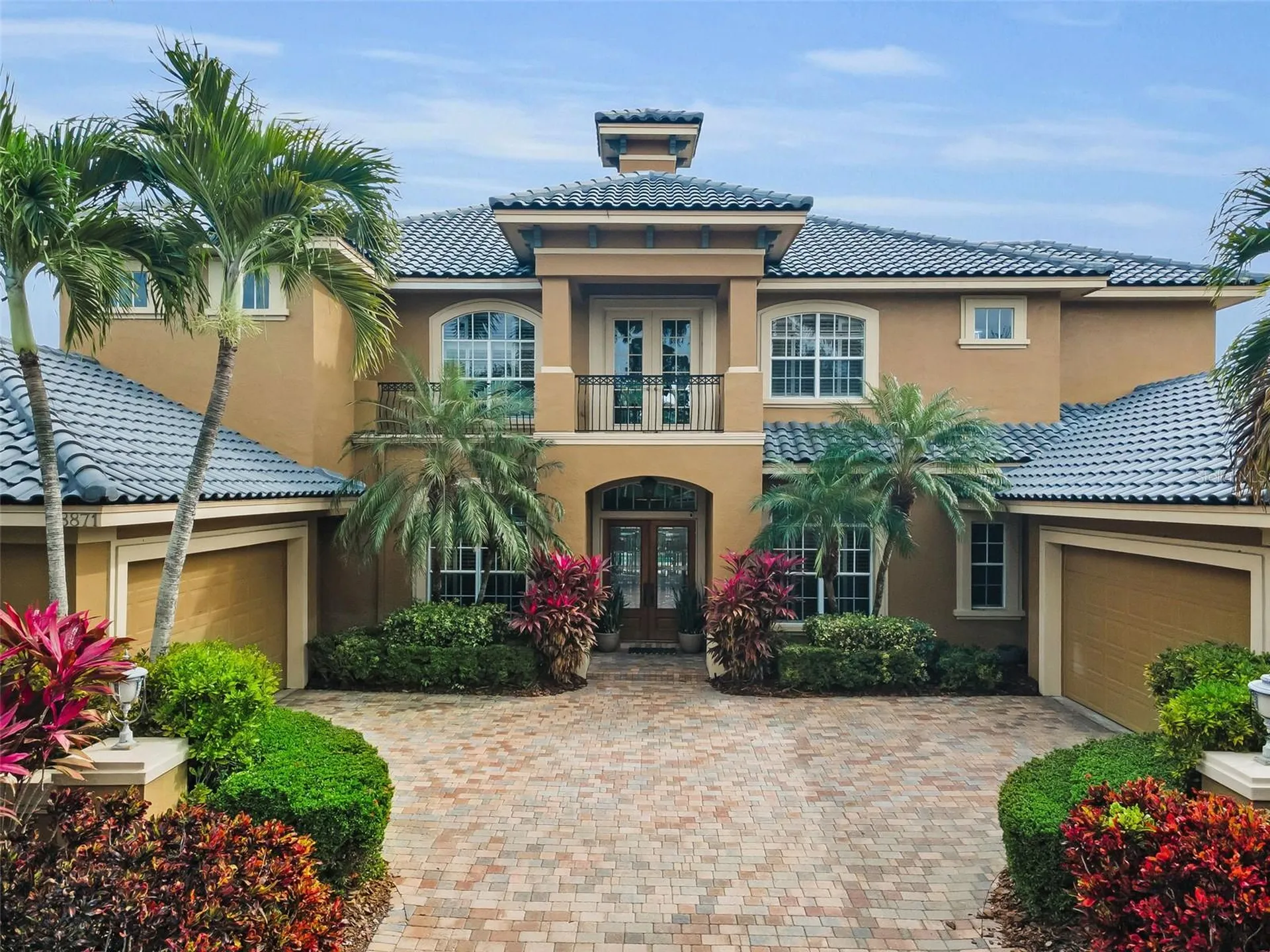 8871 Silverthorn Road Seminole FL 33777