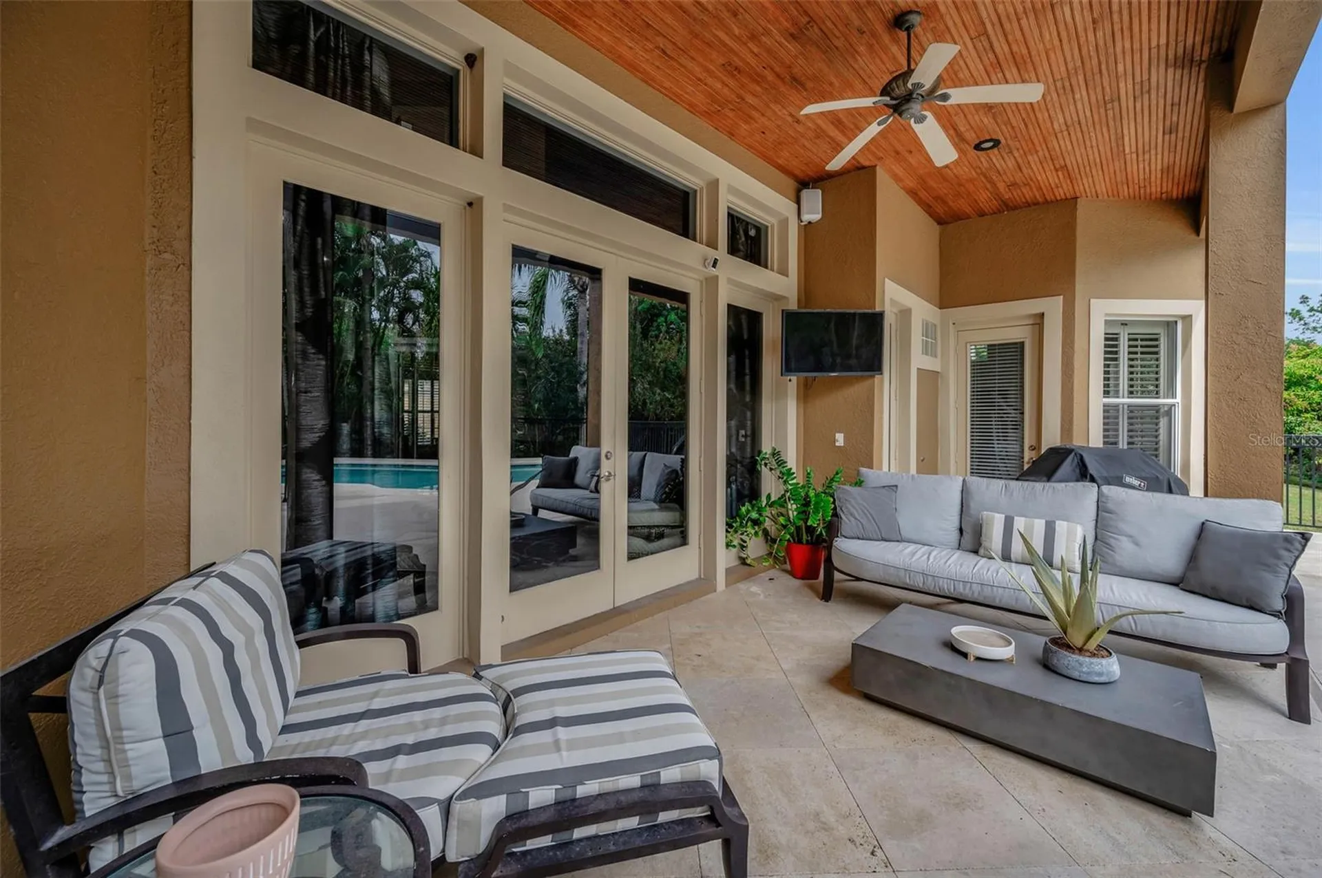 8871 Silverthorn Road Seminole FL 33777