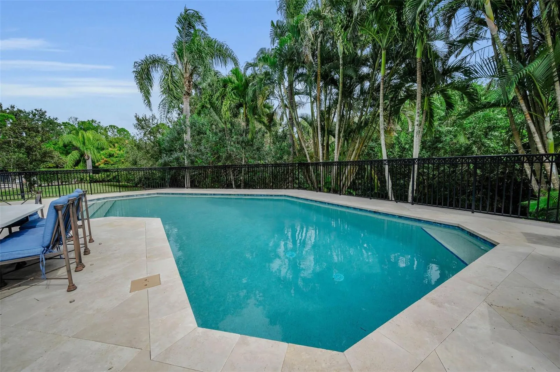 8871 Silverthorn Road Seminole FL 33777