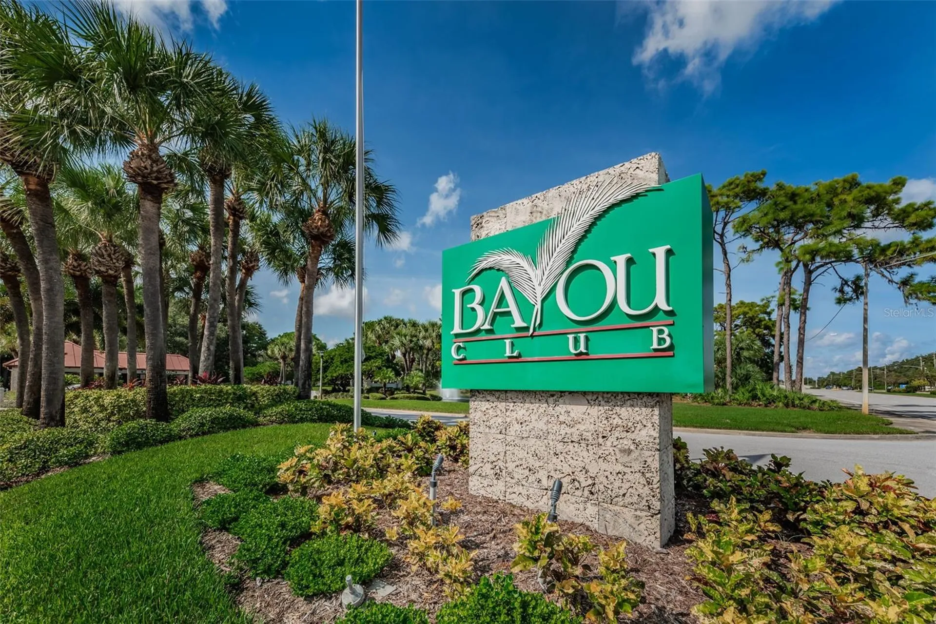 8871 Silverthorn Road Seminole FL 33777