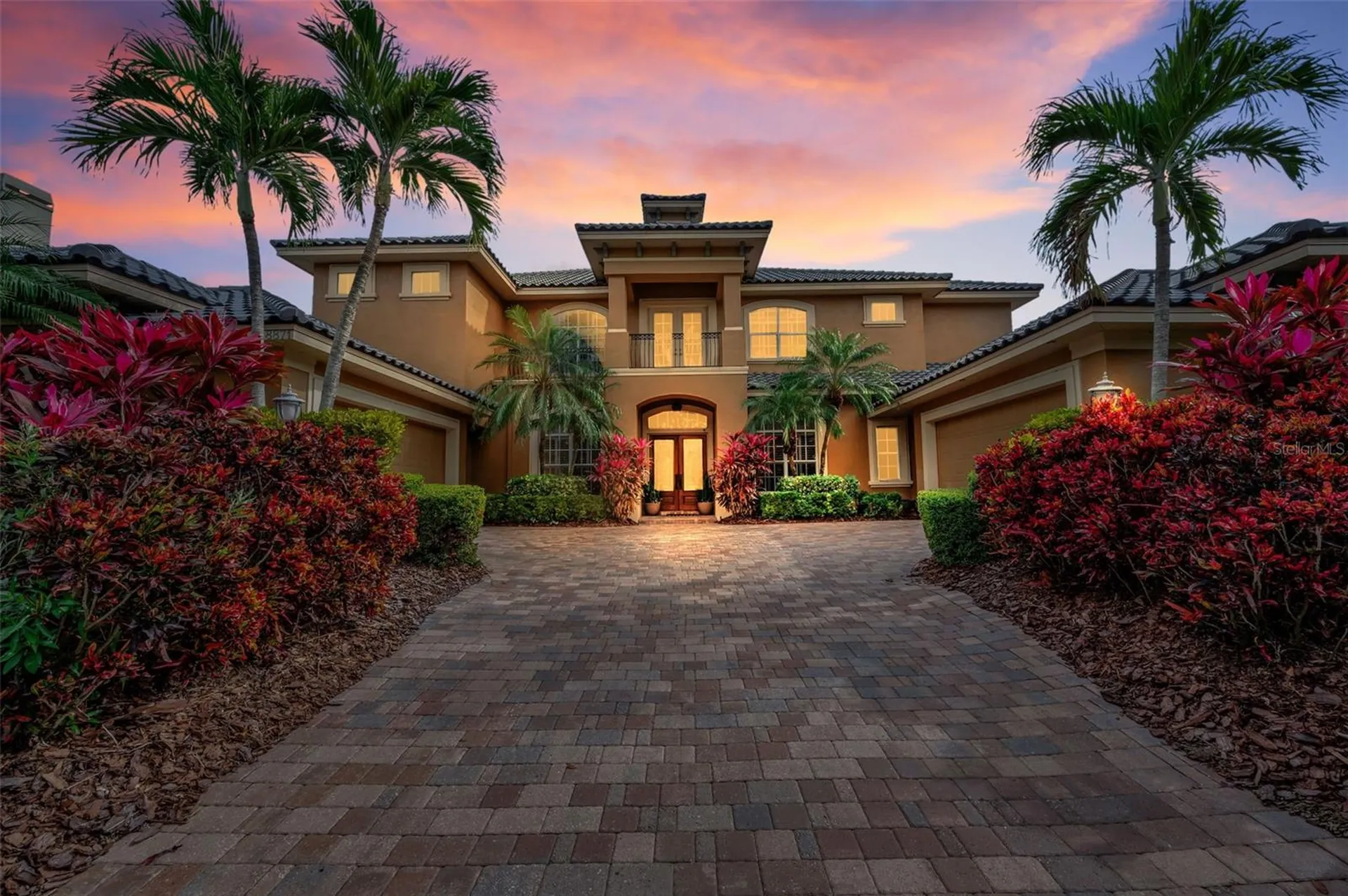 8871 Silverthorn Road Seminole FL 33777