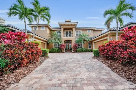 8871 Silverthorn Road Seminole FL 33777