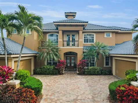 8871 Silverthorn Road Seminole FL 33777