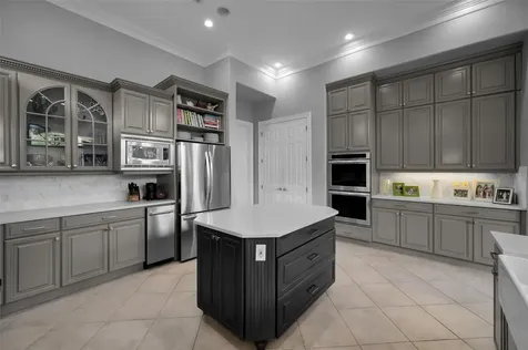 8871 Silverthorn Road Seminole FL 33777