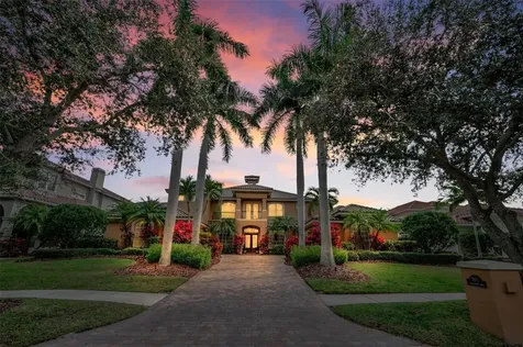 8871 Silverthorn Road Seminole FL 33777