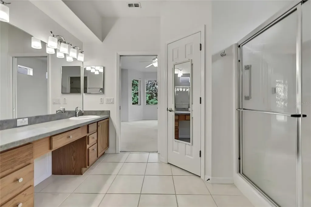 8049 Sanguinelli Road Land O Lakes FL 34637