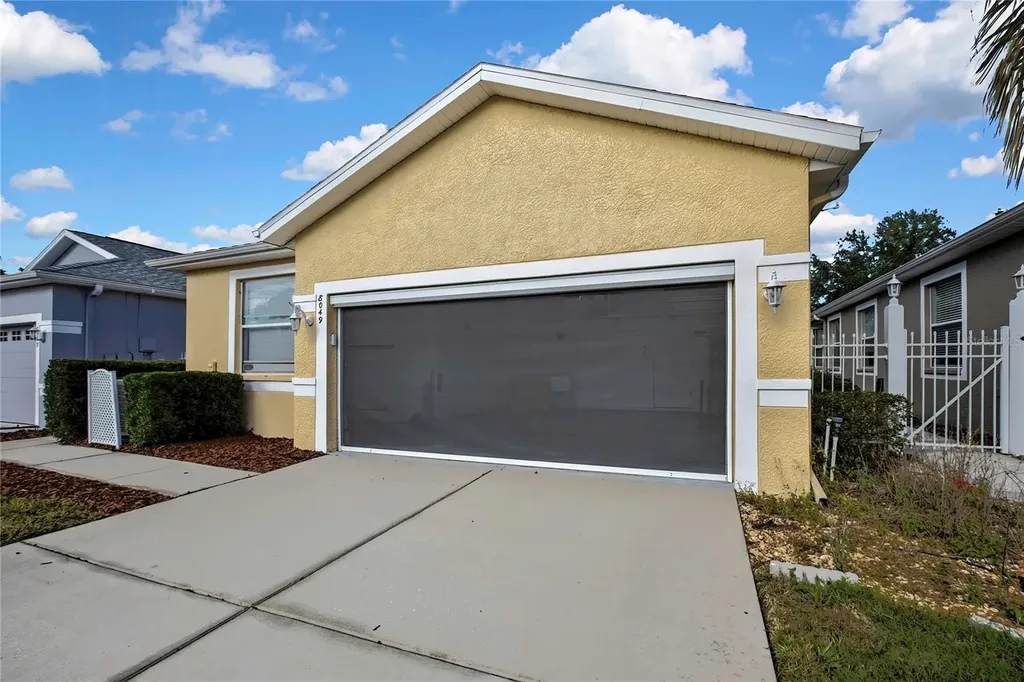 8049 Sanguinelli Road Land O Lakes FL 34637