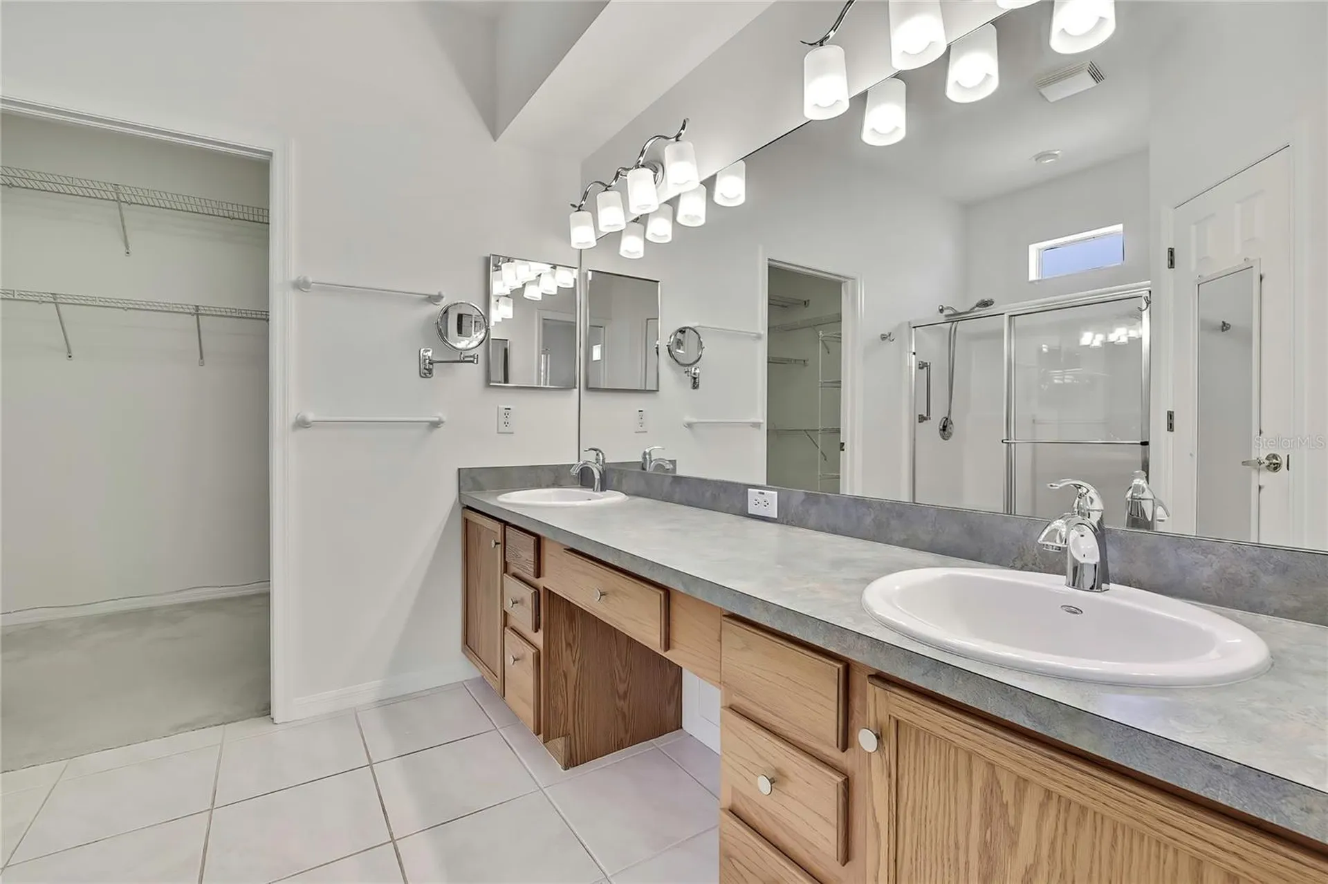 8049 Sanguinelli Road Land O Lakes FL 34637