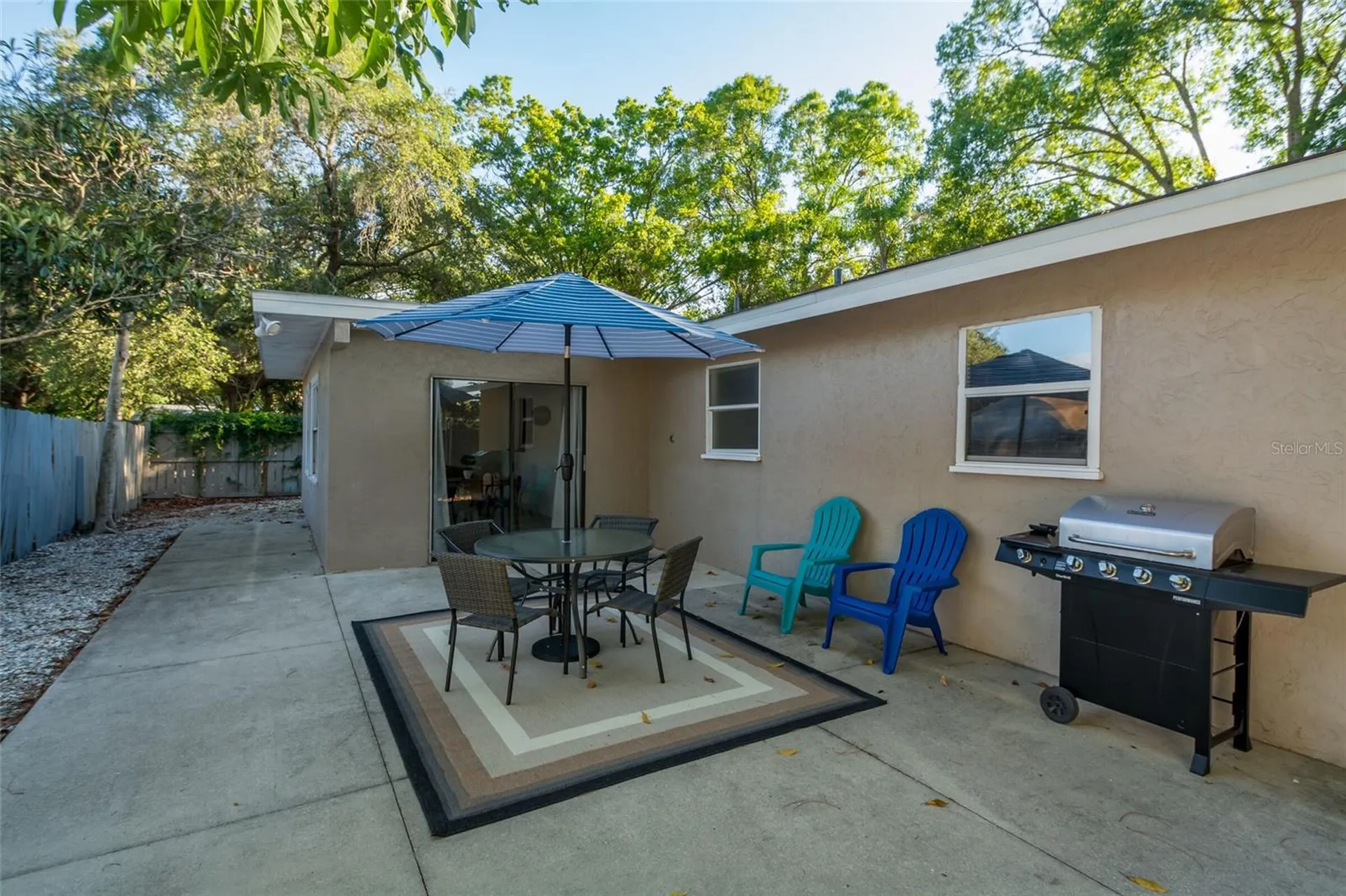 95 S Briggs Avenue Sarasota FL 34237