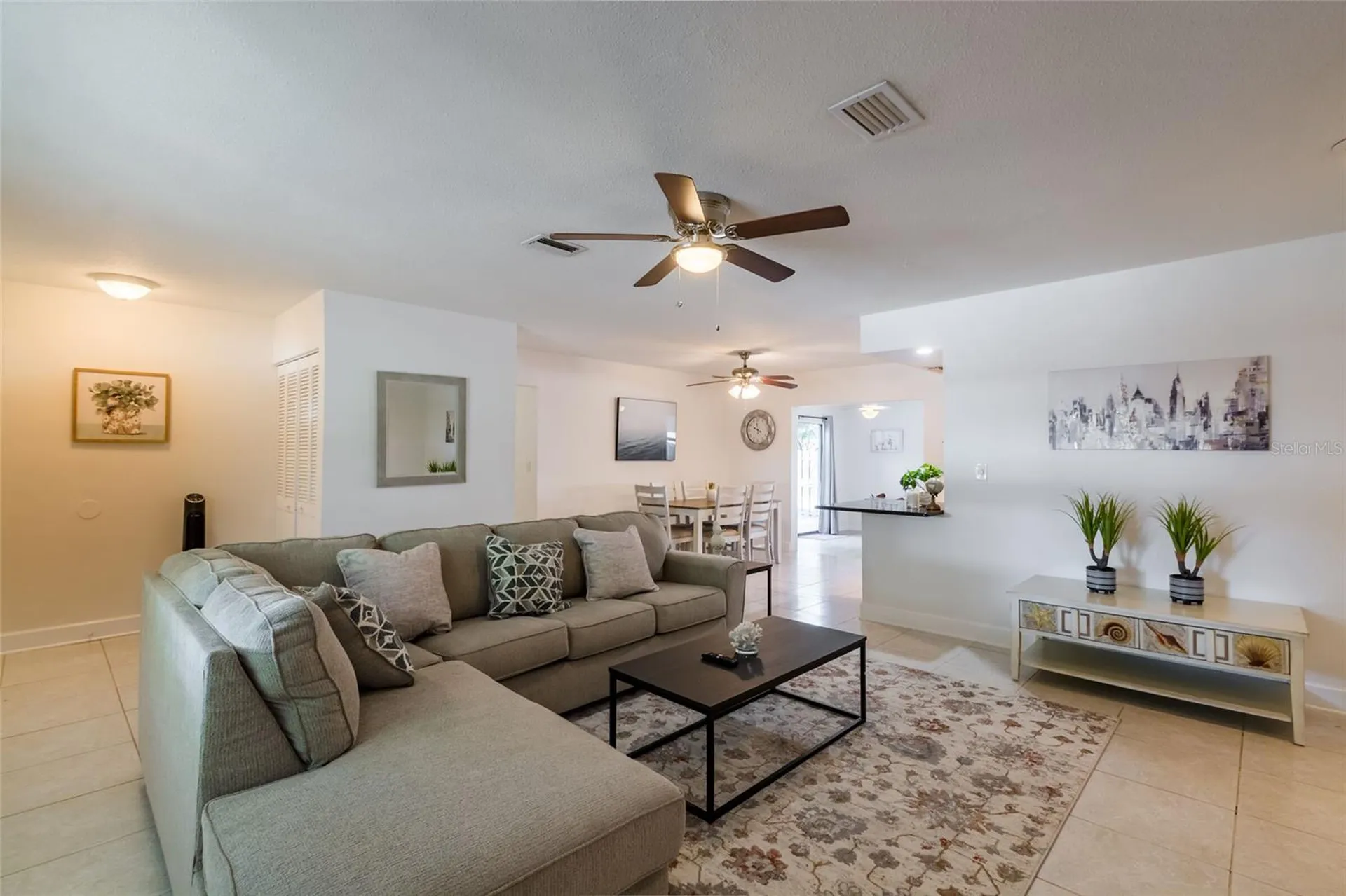 95 S Briggs Avenue Sarasota FL 34237