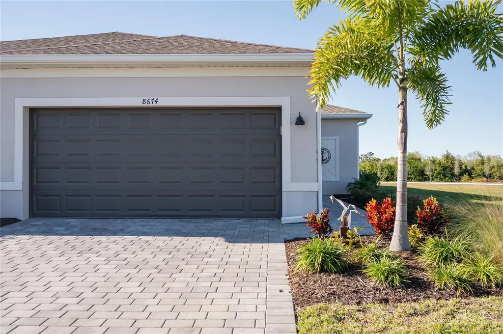 8674 Saint Kitts Circle Englewood FL 34224
