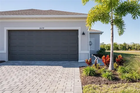 8674 Saint Kitts Circle Englewood FL 34224
