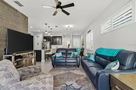 2437 Yellow Brick Road St Cloud FL 34772