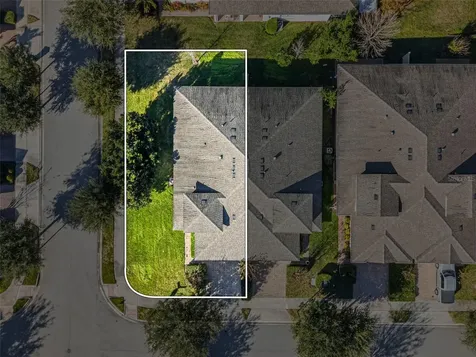 2437 Yellow Brick Road St Cloud FL 34772