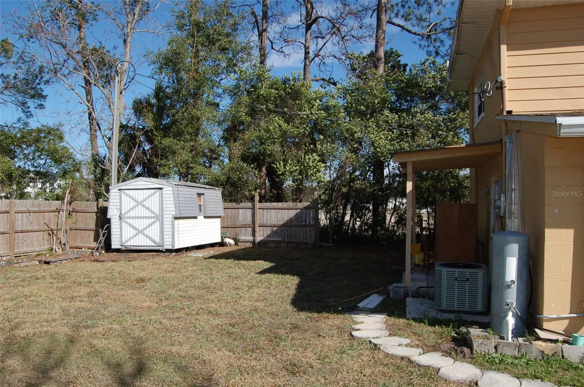 223 County Road 466a Fruitland Park FL 34731
