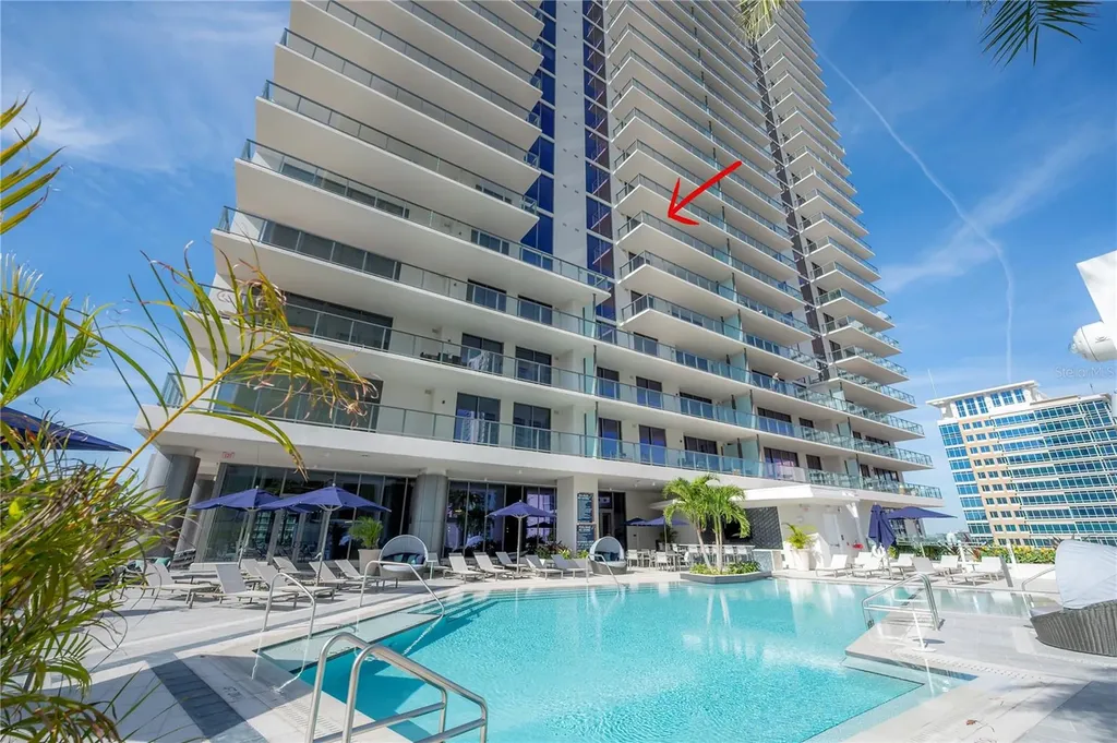 275 1st Avenue S St Petersburg FL 33701