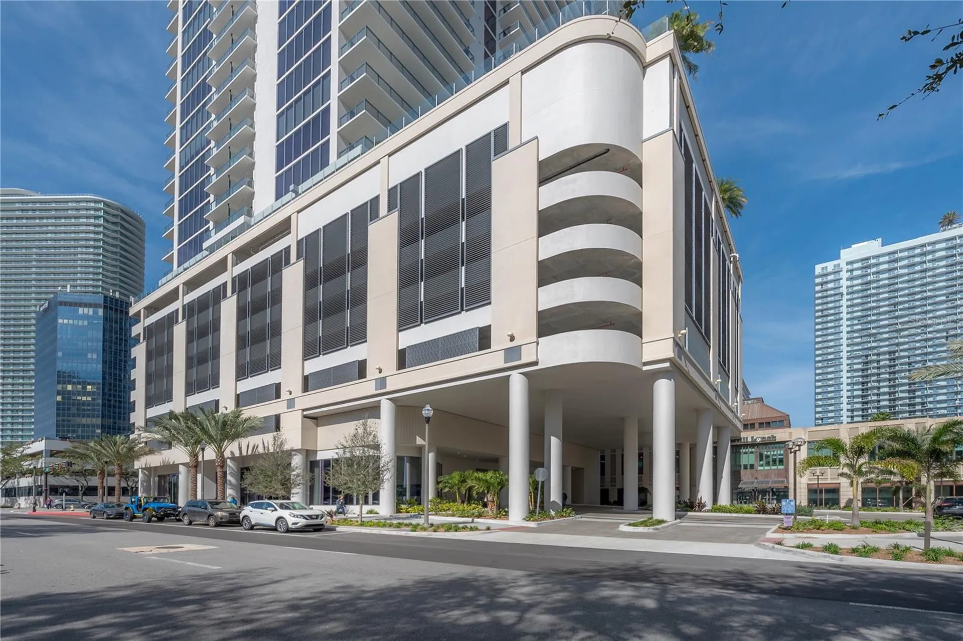 275 1st Avenue S St Petersburg FL 33701