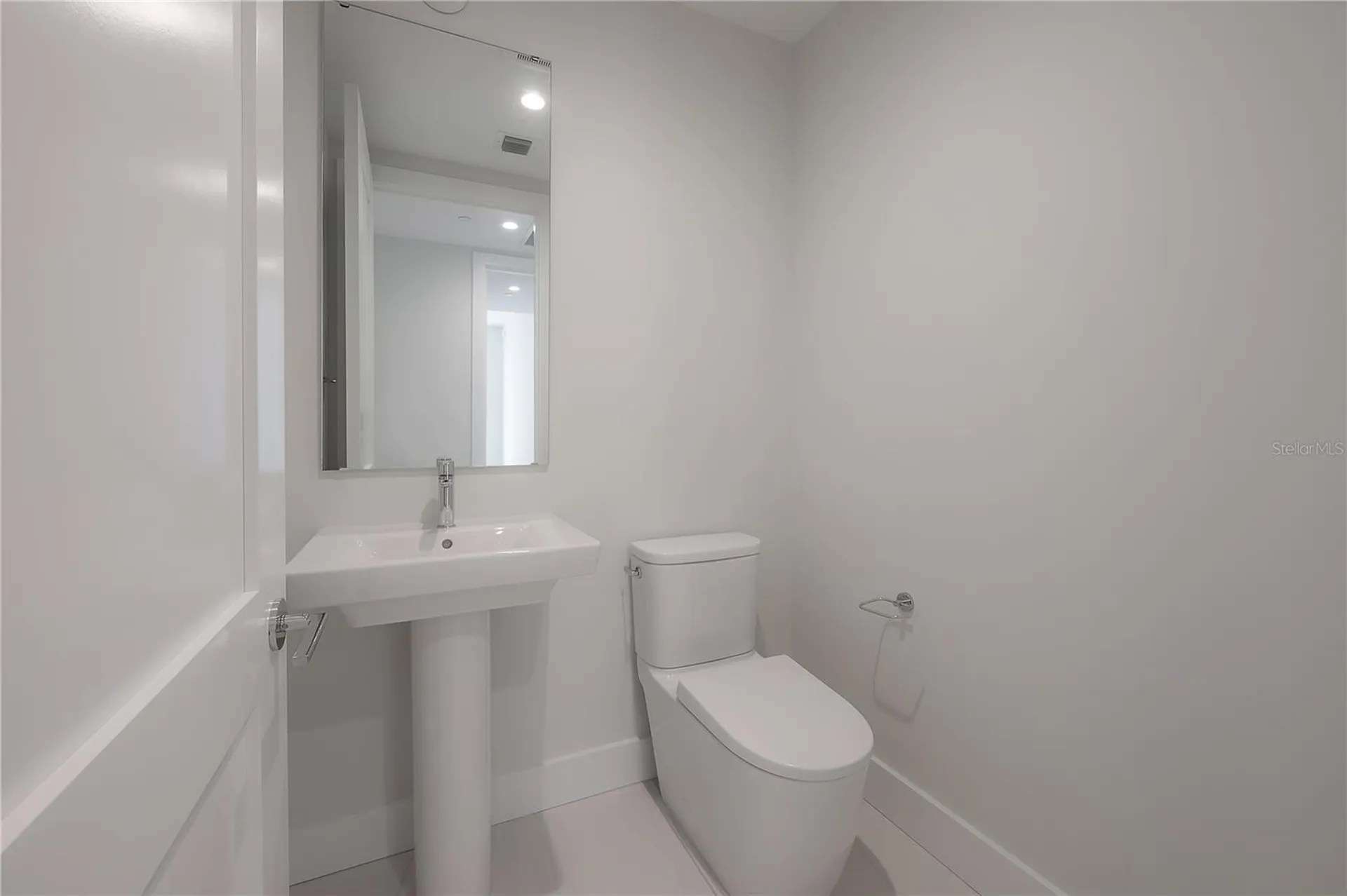 275 1st Avenue S St Petersburg FL 33701