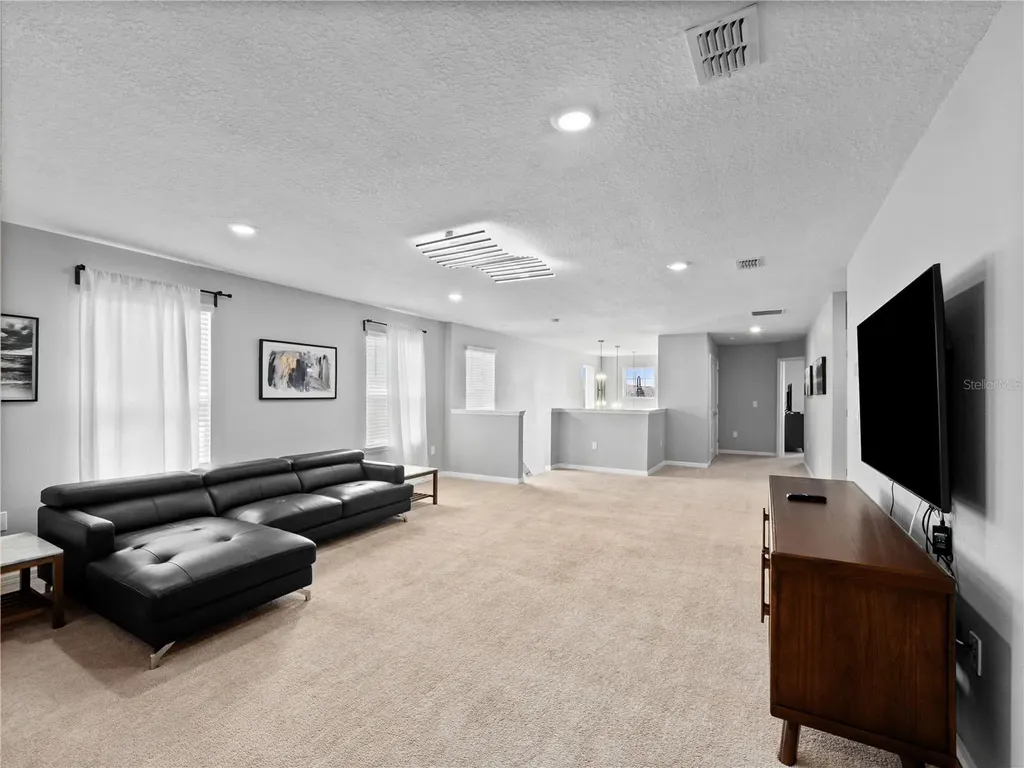 3763 Lana Avenue Davenport FL 33897